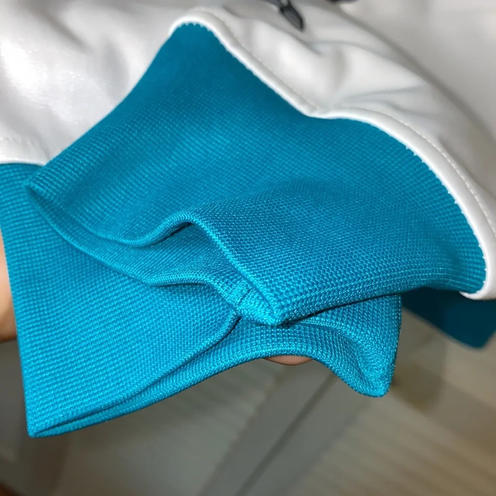 Women’s Miami Super Bowl LIV Jacket…🏈 - Picture 9 of 16